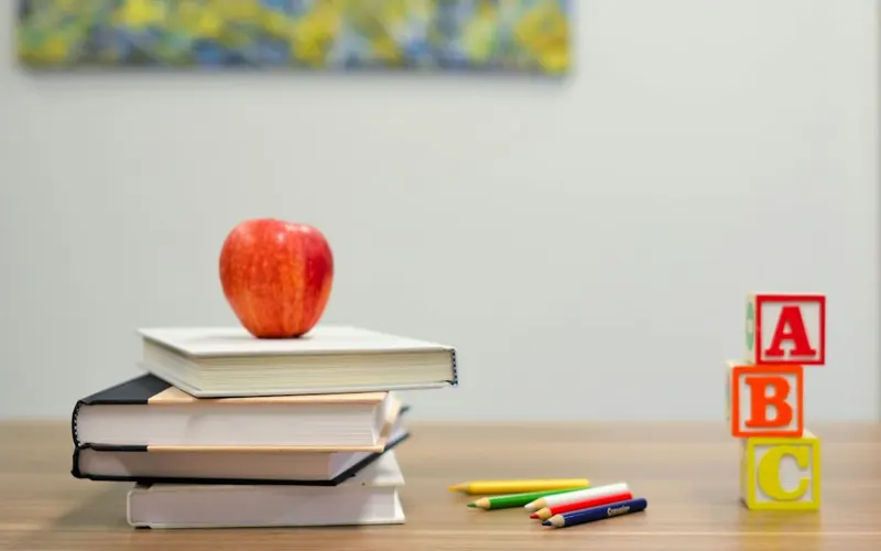 Illustrative education category photo